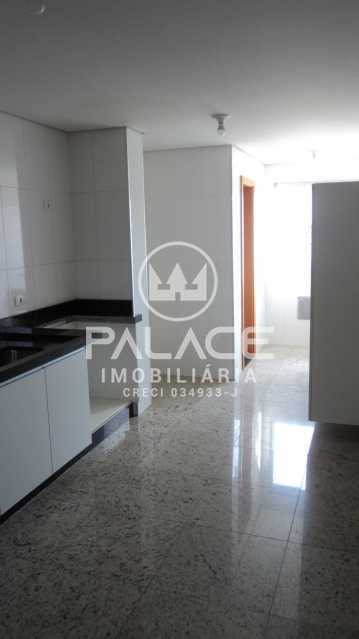 Imagens do imóveis Apartamento : Padrão / Residencial / Alto
