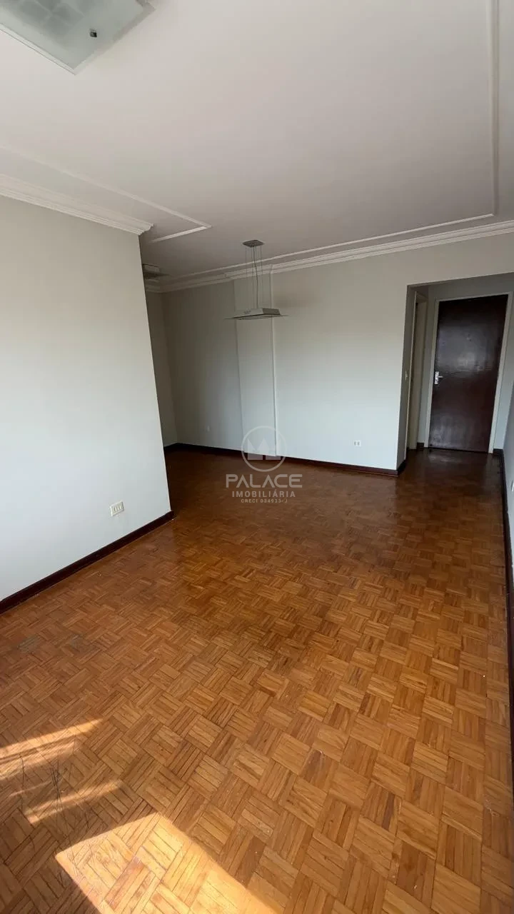 Apartamento a venda no Centro