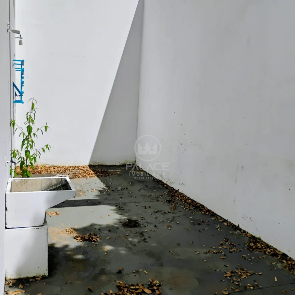 Barracão disponivel para locação