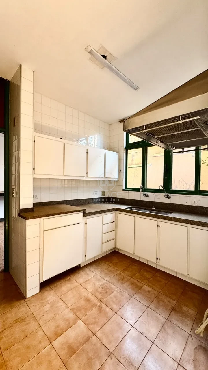 Linda Casa no Bairro São Dimas/Clube de Campo