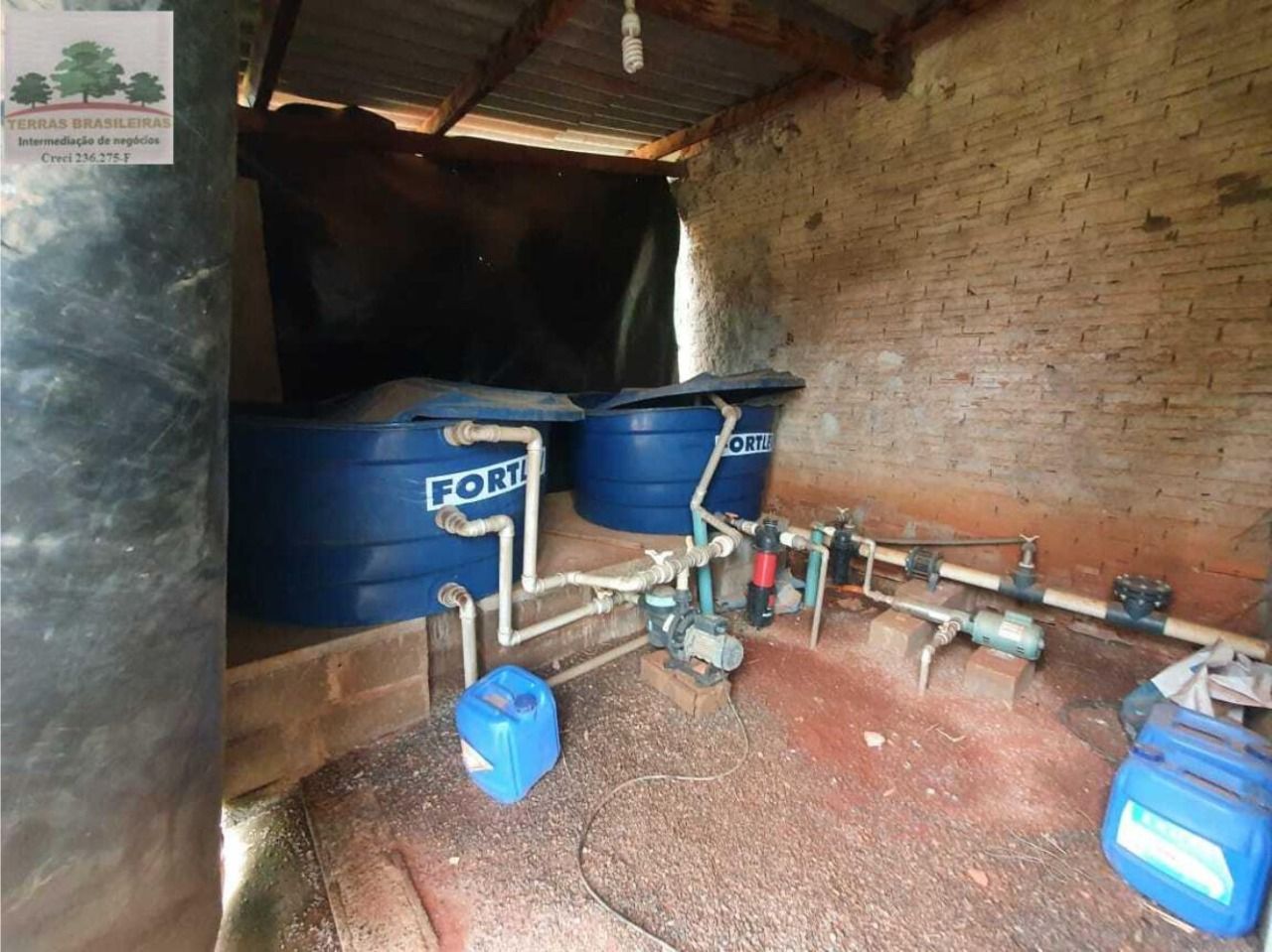 Imagens do imóveis fazenda à venda em zona rural, perdizes 10 quartos