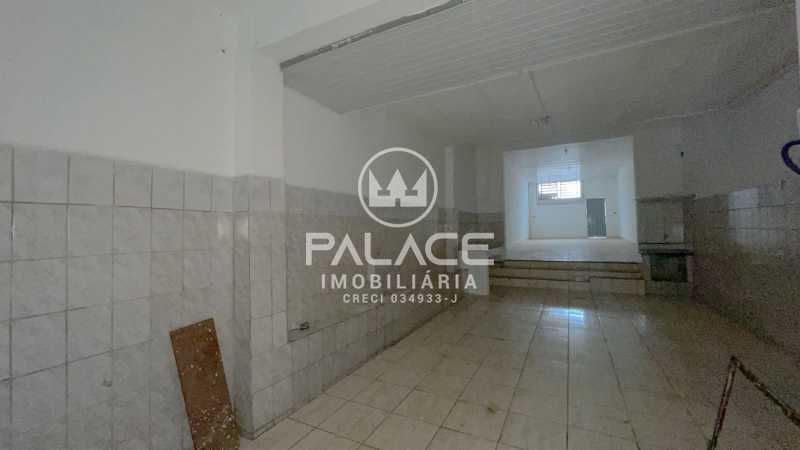 Imagens do imóveis Barracão :  / Comercial / Jardim Nova Suíça