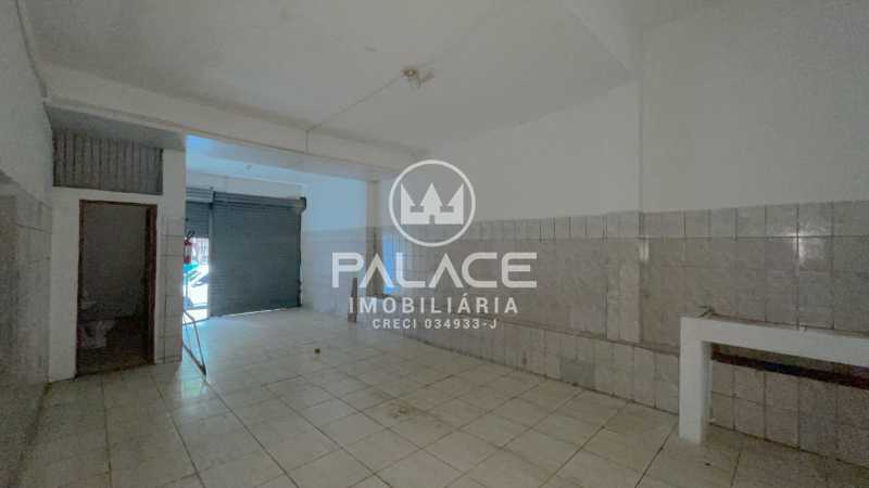 Imagens do imóveis Barracão :  / Comercial / Jardim Nova Suíça