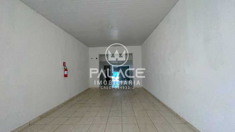 Imagens do imóveis Barracão :  / Comercial / Jardim Nova Suíça