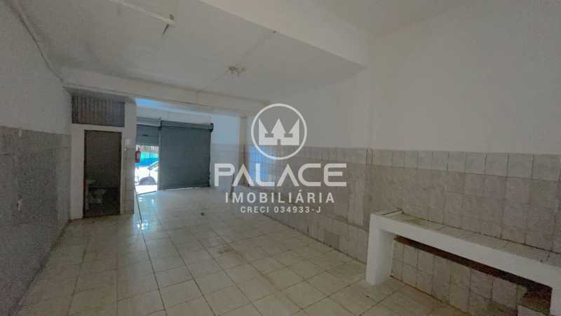 Imagens do imóveis Barracão :  / Comercial / Jardim Nova Suíça