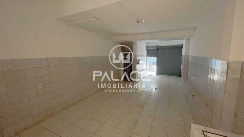 Imagens do imóveis Barracão :  / Comercial / Jardim Nova Suíça