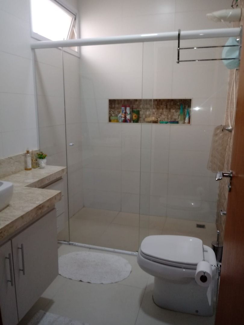Imagens do imóveis casa em condomínio à venda em água branca, piracicaba 3 quartos 189m²