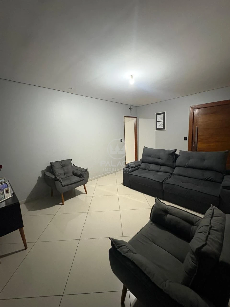 Casa, 3 quartos, 202 m² - Foto 2
