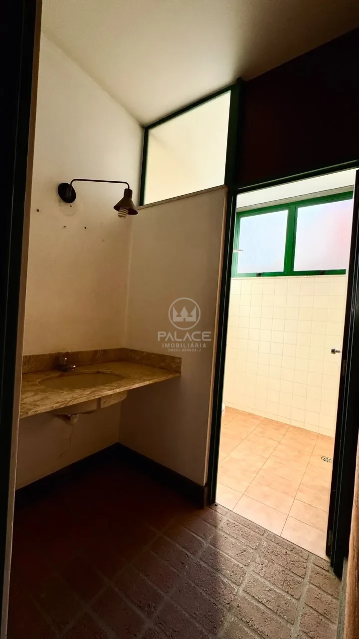 Linda Casa no Bairro São Dimas/Clube de Campo