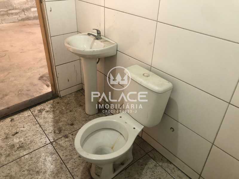 Imagens do imóveis Barracão :  / Comercial / Jardim São Paulo