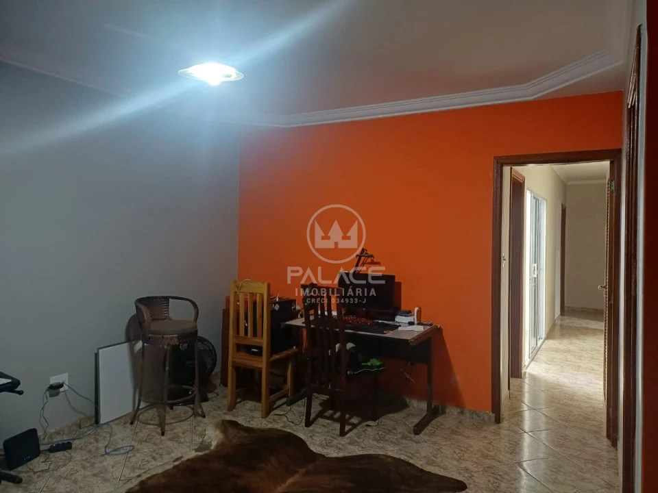 Casa a Venda no Bairro Jupiá