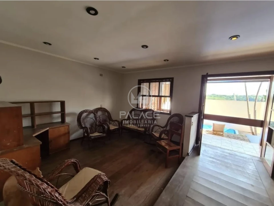 Sobrado À Venda No Centro De Piracicaba