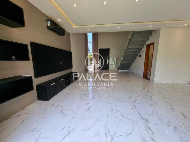 Casa em Condomínio :  / Residencial / Santa Rosa