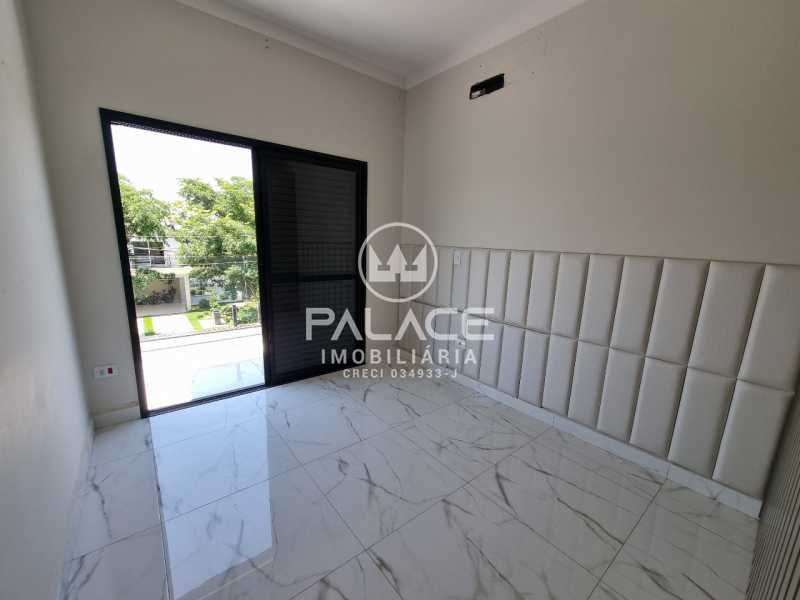 Casa em Condomínio :  / Residencial / Santa Rosa