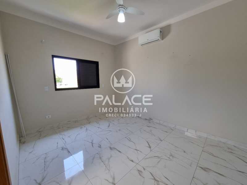 Casa em Condomínio :  / Residencial / Santa Rosa