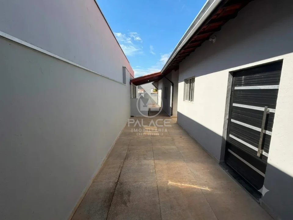 CASA PARA LOCAÇÃO / 2 QUARTOS / 1 SUITE / 2 VAGAS GARAGEM