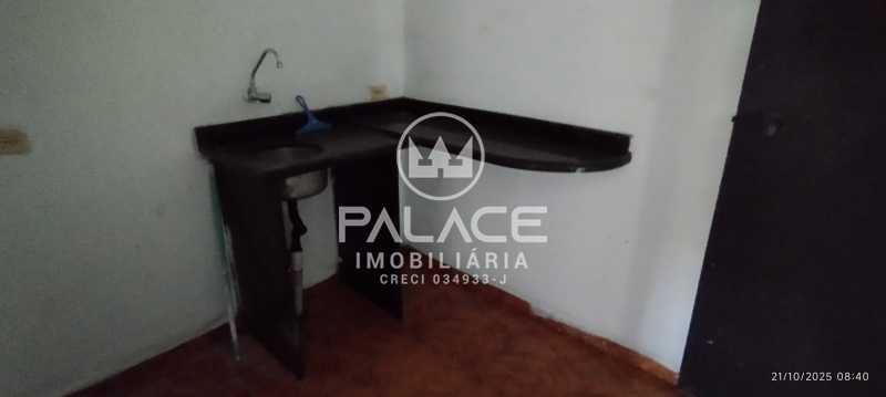 Imagens do imóveis Barracão :  / Comercial / Paulicéia