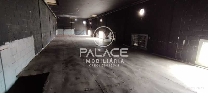 Imagens do imóveis Barracão :  / Comercial / Paulicéia