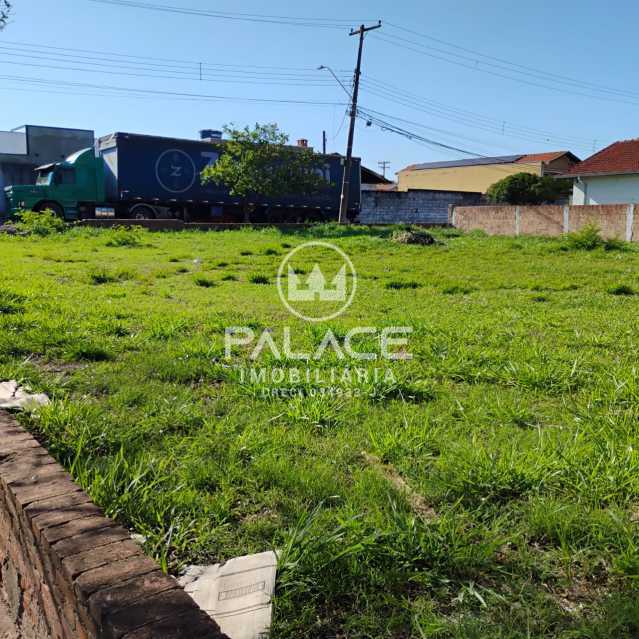 Imagens do imóveis terreno comercial para alugar em santa terezinha, piracicaba 625m²