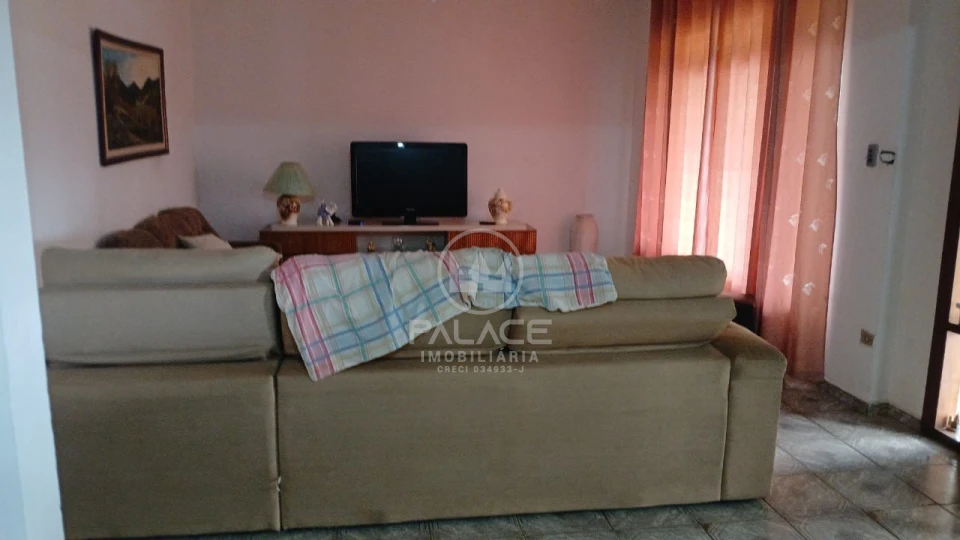 Fazenda/Sítios/Chácaras À Venda Aguas  De São Pedro Aguas De São Pedro