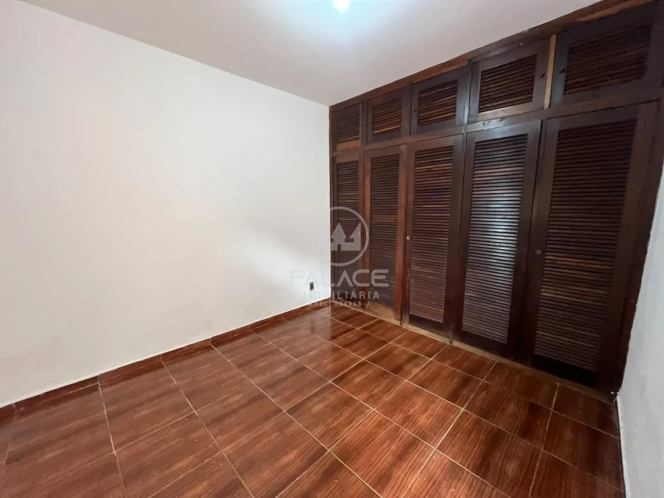 CASA COM PISCINA PARA LOCAÇÃO NO CENTRO DE PIRACICABA