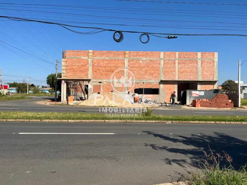 Imagens do imóveis Barracão :  / Comercial / Jardim Astúrias I