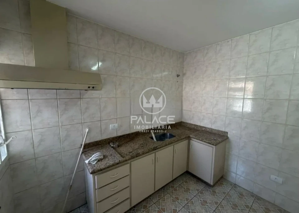CASA PARA ALUGAR COM 3 QUARTOS CASTELINHO