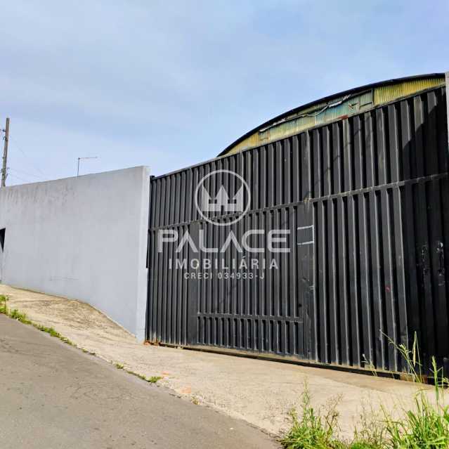 Imagens do imóveis Barracão :  / Comercial / Paulicéia