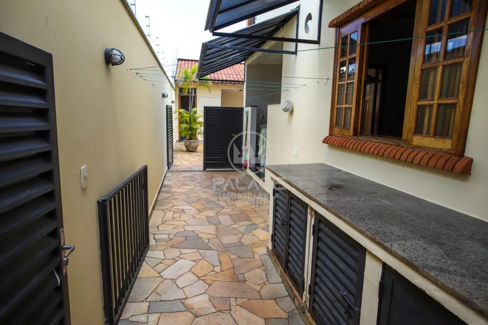 Sobrado de alto Padrão a venda em bairro Nova América