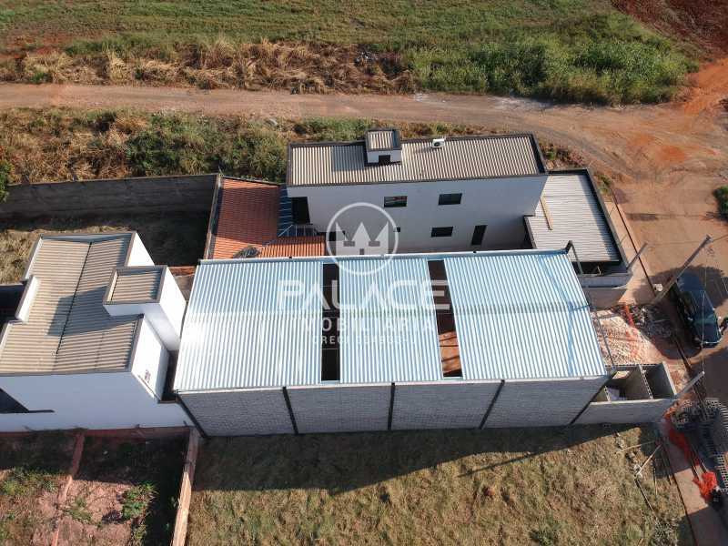 Imagens do imóveis Barracão :  / Comercial / Residencial Serra Verde