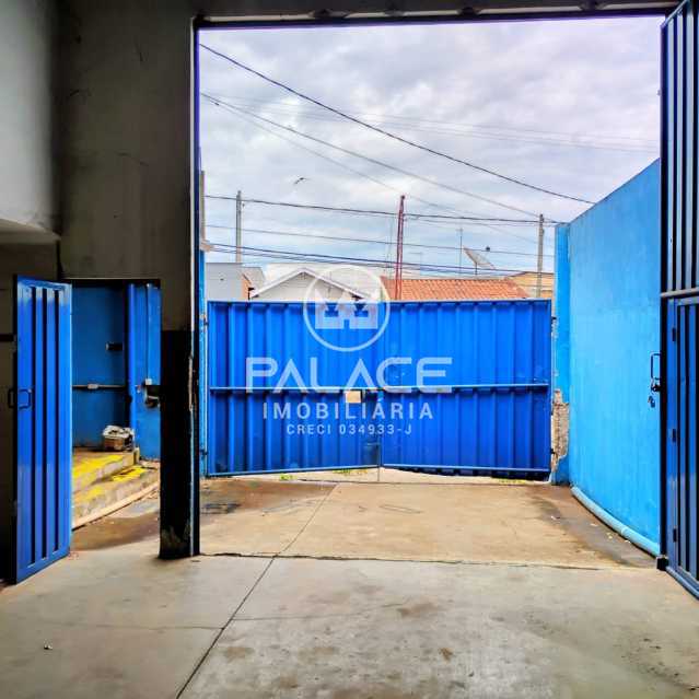 Imagens do imóveis Barracão :  / Comercial / Jardim Algodoal