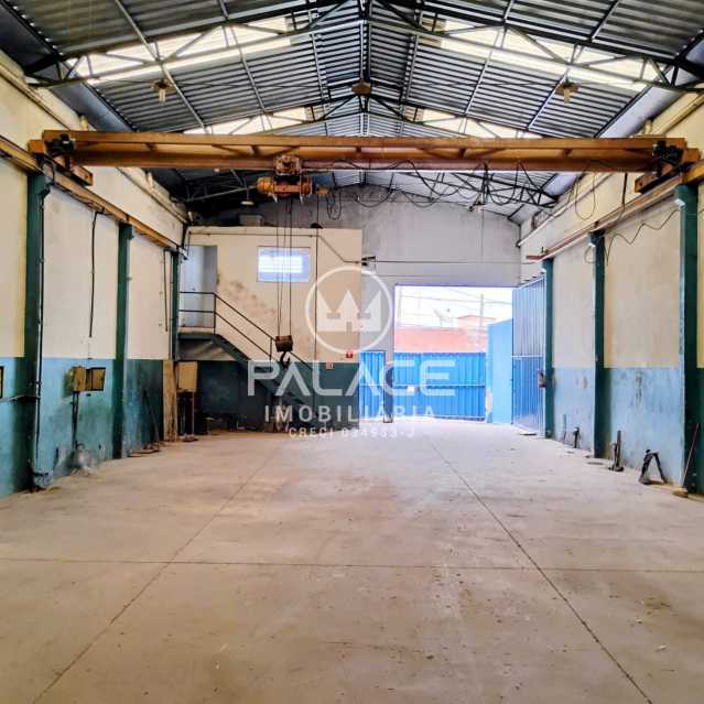 Imagens do imóveis Barracão :  / Comercial / Jardim Algodoal