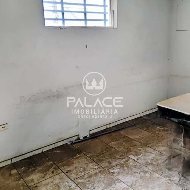 Imagens do imóveis Barracão :  / Comercial / Jardim Algodoal