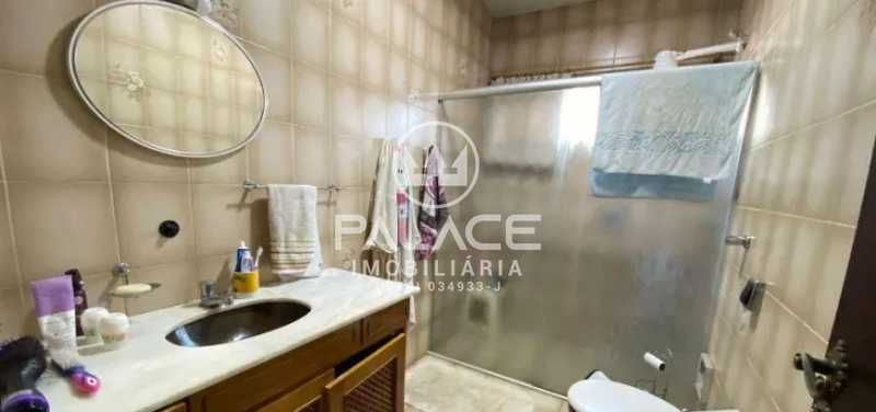 Imagens do imóveis Casa de rua : Térrea / Residencial / Nova América