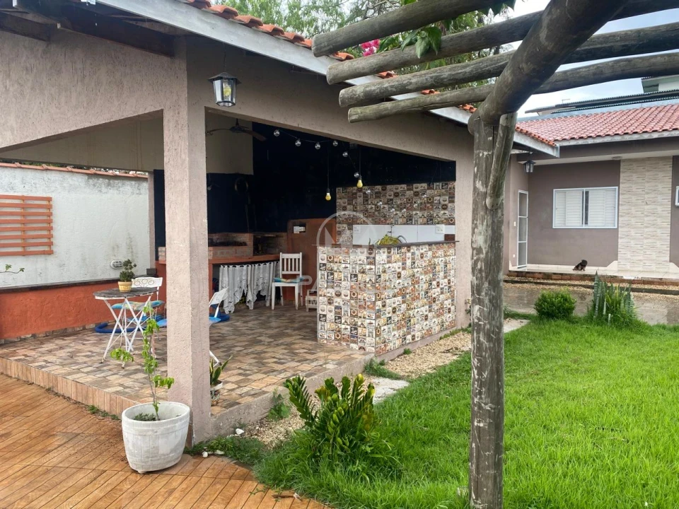 CASA A VENDA ÁGUAS DE SÃO PEDRO