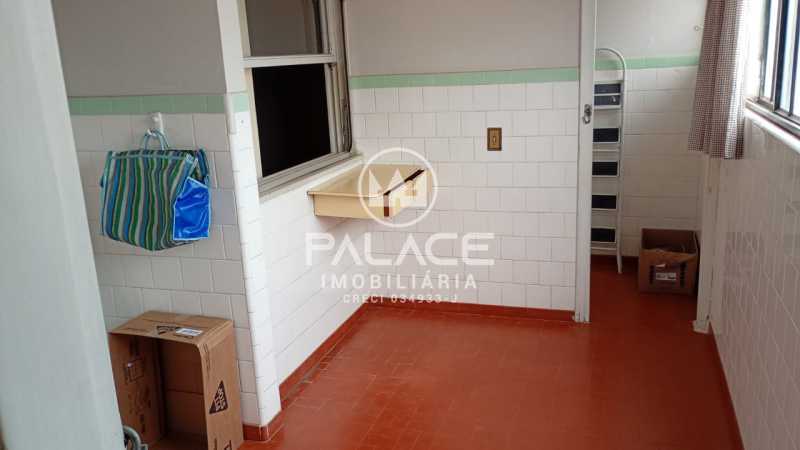 Imagens do imóveis Apartamento : Padrão / Residencial / Centro
