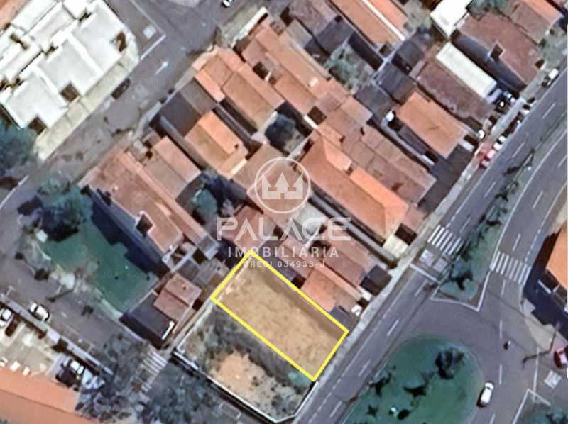 Imagens do imóveis Barracão :  / Comercial / Santa Terezinha