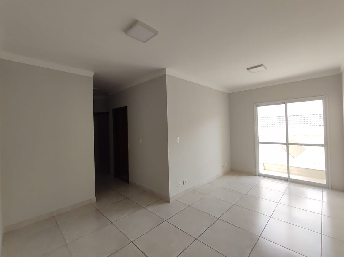 Apartamento com 3 dormitórios para alugar, 78 m² por RS 900,00-mês - Jardim Caxambu - Piracicaba-SP