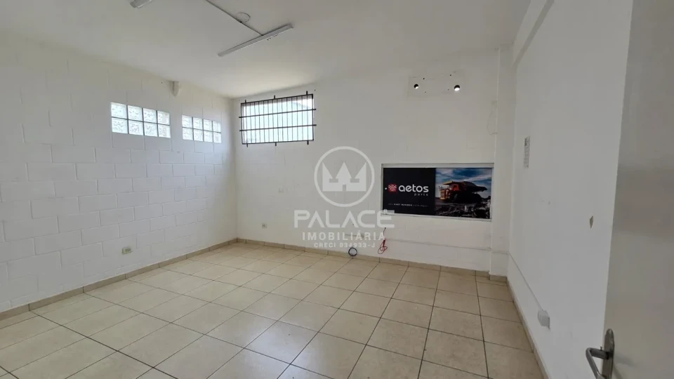 Barracão disponivel para locação