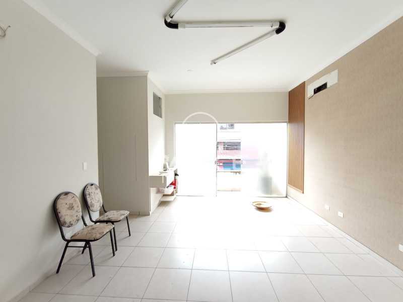 Imagens do imóveis Salão :  / Comercial / Centro