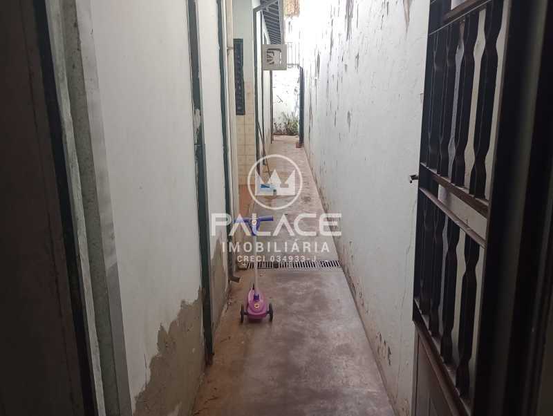 Imagens do imóveis Casa de rua : Sobrado / Residencial / Centro