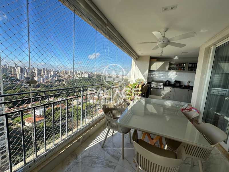 Apartamento :  / Residencial / Vila Rezende