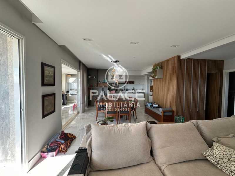 Apartamento :  / Residencial / Vila Rezende