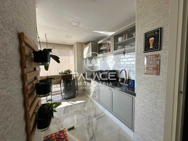 Apartamento :  / Residencial / Vila Rezende