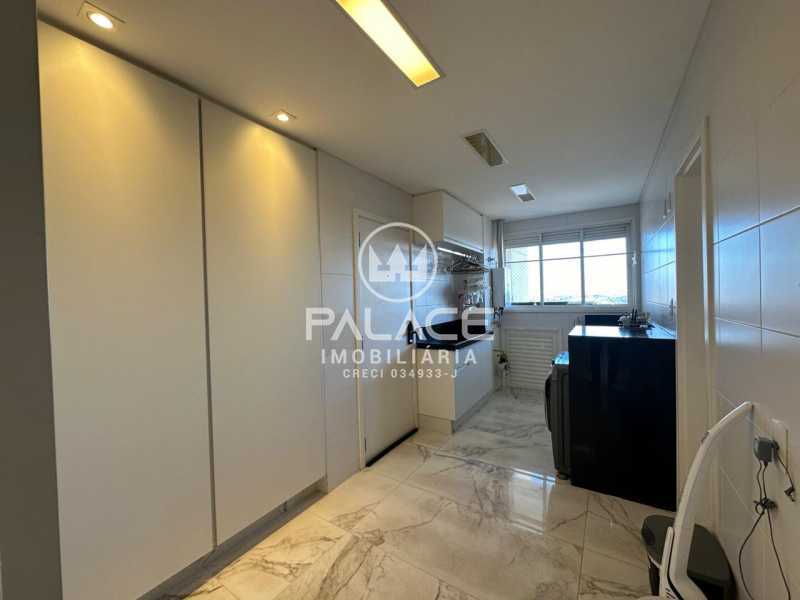 Apartamento :  / Residencial / Vila Rezende