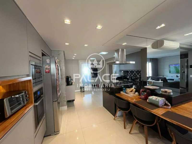 Apartamento :  / Residencial / Vila Rezende