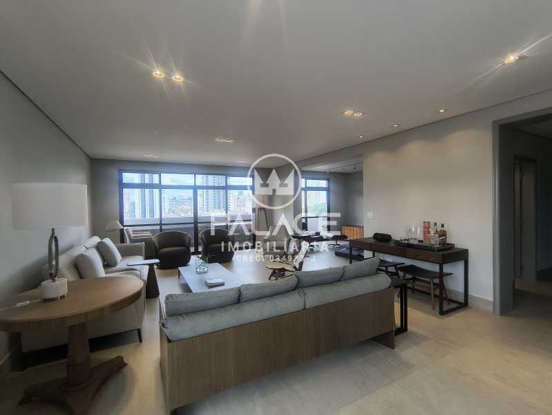 Imagens do imóveis Apartamento : Padrão / Residencial / Centro