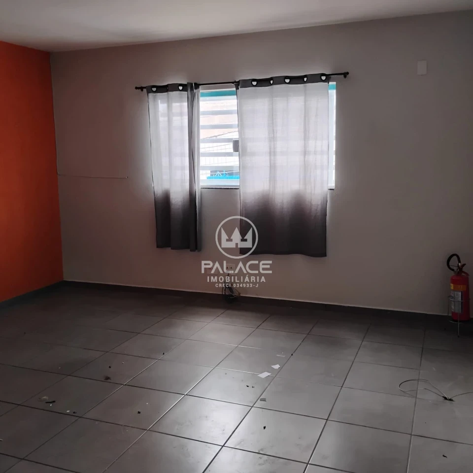 Barracão disponivel para locação no Bairro Vila Rezende