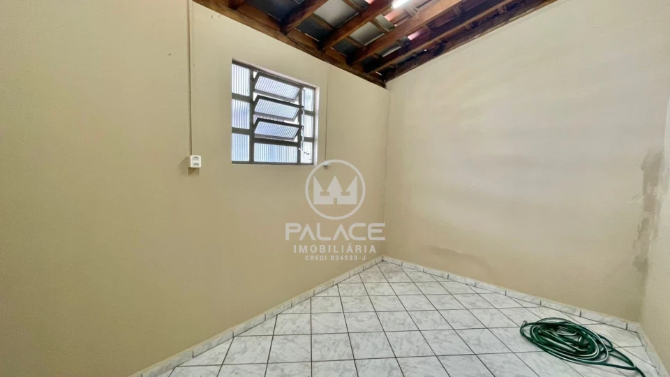 CASA PARA ALUGUEL 3 QUARTOS, 2 SUITES, 6 VAGAS , JARDIM JUPIÁ - PIRACICABA