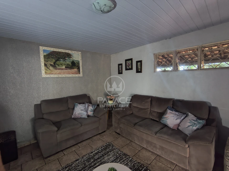 Imagens do imóveis Casa  de esquina excelente á venda na Balbo